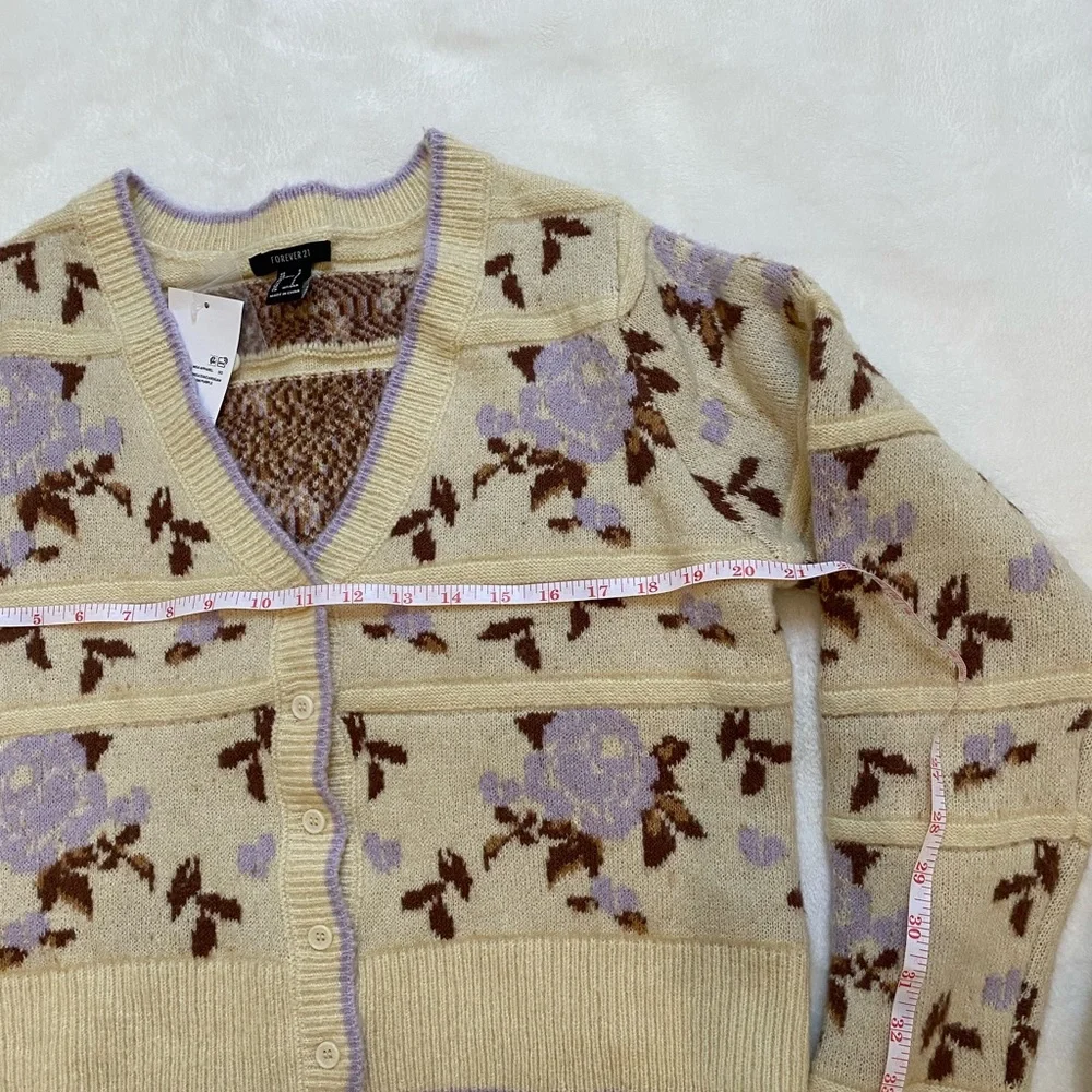NWT! Forever 21 Cream and Purple Floral Print Cardigan Small Cottagecore
